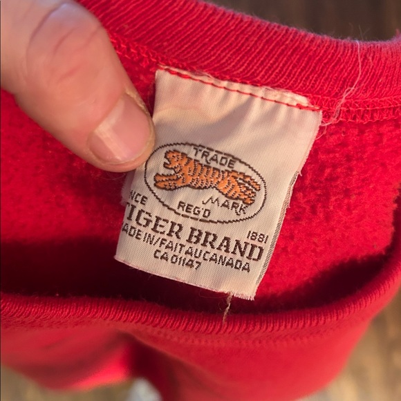 Vintage 80s Sweatshirt - Picture 9 of 10